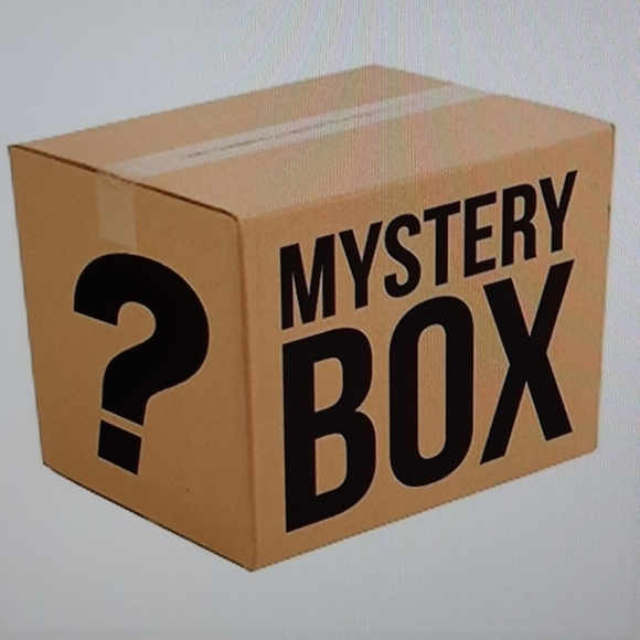 Other - Reseller Mystery Box 5 mixed items